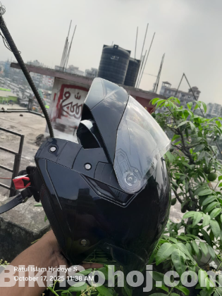 STUDDS TROOPER DV GLOSSY BLACK Helme